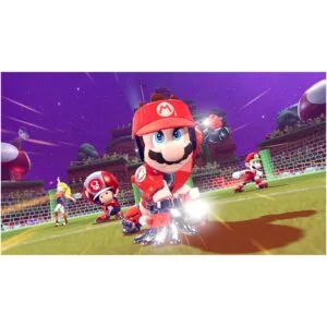 Orice merge pe acest teren! Cel mai recent joc din seria Mario Strikers vine pe Nintendo Switch! Pregatiti-va pentru Strike, un sport de cinci la cinci precum fotbalul, care este foarte greu in atac. Tinteste spre goluri prin dribling si pase catre coechipieri, precum si folosind tackle, obiecte si lovituri speciale zdrobitoare. Personalizati-va echipa dupa cum credeti de cuviinta, echipandu-le cu echipamente care le schimba nu numai aspectul, ci si statistici precum viteza, puterea si precizia paselor. Pana la opt jucatori – patru jucatori din fiecare echipa – pot concura unul impotriva celuilalt pe o singura consola Nintendo Switch*. Pe langa meciurile individuale, jocul online va avea modul Strikers Club**, care permite 20 de jucatori sa se alature si sa concureze pentru a deveni cel mai bun club din lume.